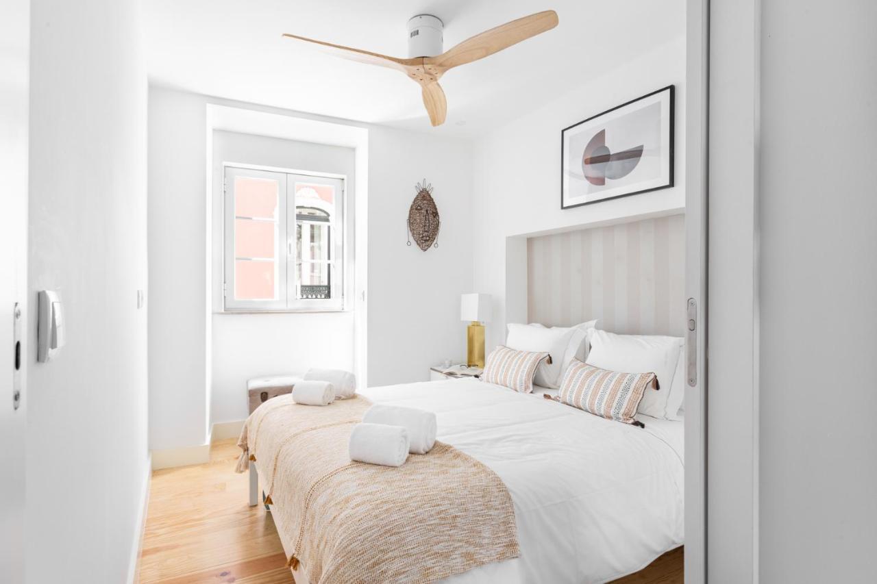 Joivy Principe Real 2Br Apt With Terrace Nearby Botanical Garden Of Lisbon Lisboa Exterior foto