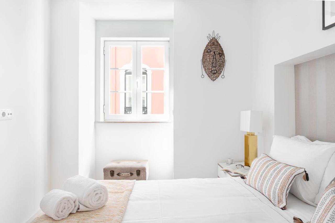 Joivy Principe Real 2Br Apt With Terrace Nearby Botanical Garden Of Lisbon Lisboa Exterior foto