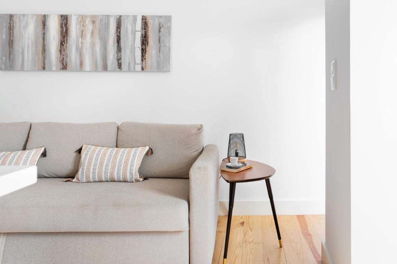 Joivy Principe Real 2Br Apt With Terrace Nearby Botanical Garden Of Lisbon Lisboa Exterior foto